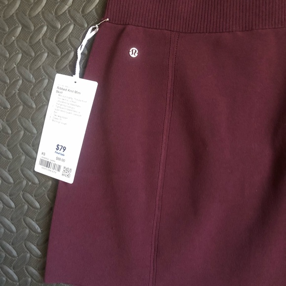 Lululemon Ribbed Knit Mini Skirt NWT - Picture 6 of 8